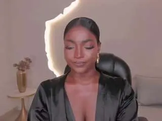 Savannahstorm  live sex cam