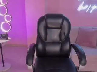 Savannahstorm  live sex cam