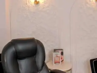 Savannahstorm  live sex cam