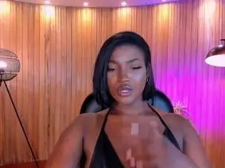Savannahstorm  live sex cam