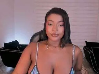 Savannahstorm  live sex cam