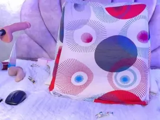 Bellaasanders  live sex cam