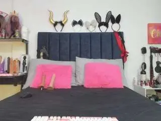 Emmily-giraldo  live sex cam