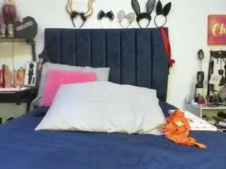 Emmily-giraldo  live sex cam