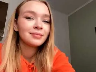 Lucieyamamoto  live sex cam