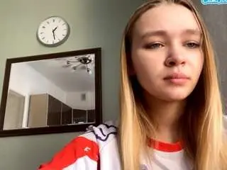 Lucieyamamoto  live sex cam