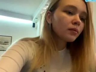 Lucieyamamoto  live sex cam