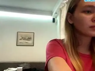 Lucieyamamoto  live sex cam