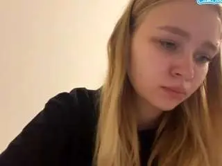 Lucieyamamoto  live sex cam