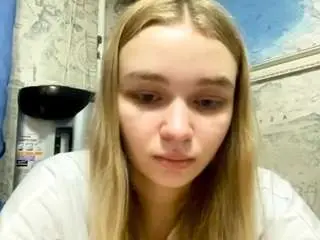 Lucieyamamoto  live sex cam