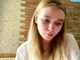 Lucieyamamoto  live sex cam
