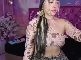 Manuveelez  live sex cam