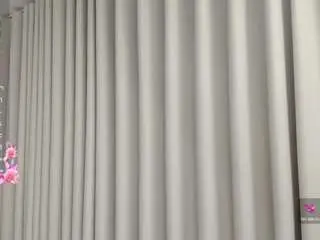 Mariamore  live sex cam