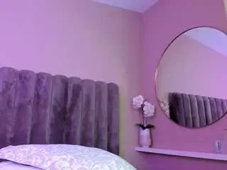 Mariamore  live sex cam