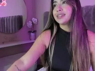 Mariamore  live sex cam