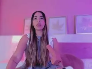 Mariamore  live sex cam