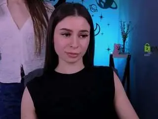 Nekky-mouse  live sex cam