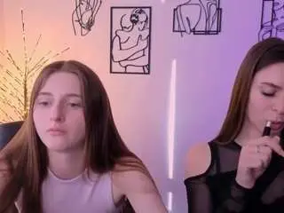 Nekky-mouse  live sex cam