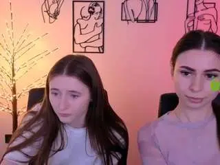 Nekky-mouse  live sex cam
