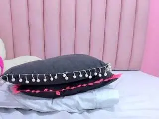 Zoe-maria  live sex cam