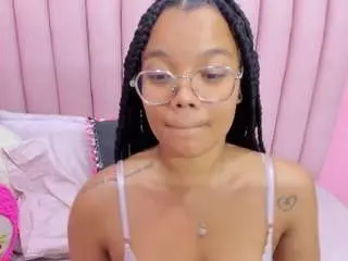 Zoe-maria  live sex cam