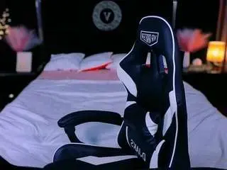 Bettydark  live sex cam