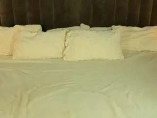 Bettydark  live sex cam