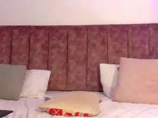 Cheneelllorens  live sex cam