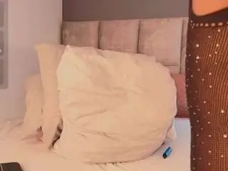 Galehodgeex  live sex cam