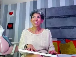 Julianewell  live sex cam