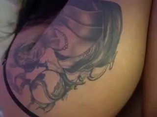 Laylacruzrose  live sex cam