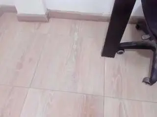 Lexyy24  live sex cam