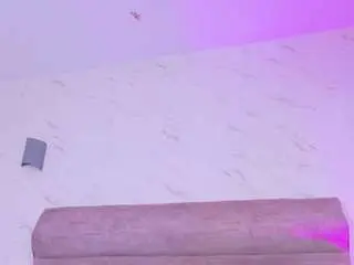 Miacullens  live sex cam