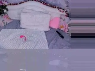 Adabelaurhotdream  live sex cam