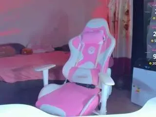Adabelaurhotdream  live sex cam
