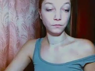 Emillyplay  live sex cam