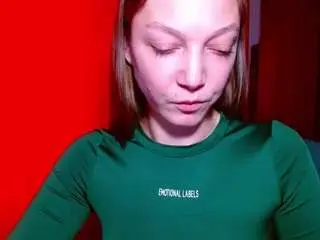 Emillyplay  live sex cam