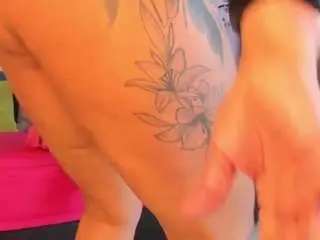 Laura-torrees  live sex cam