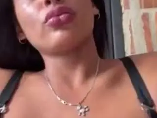 Michelle-delatorre  live sex cam