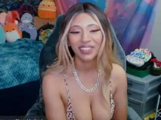 Thegoldenhunty  live sex cam