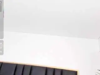 Abigail-johnson  live sex cam