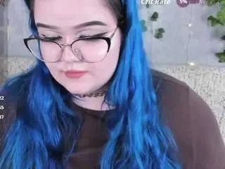 Lilmilkylilly  live sex cam