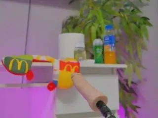 Luckyystrike  live sex cam