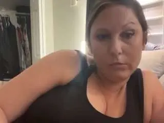 Sarahromero37  live sex cam