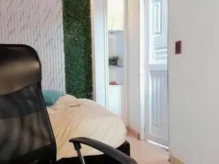 Arianarousee  live sex cam