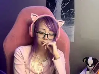 Evettejessick  live sex cam