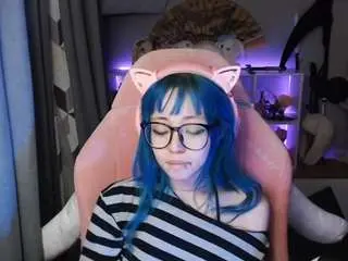 Evettejessick  live sex cam