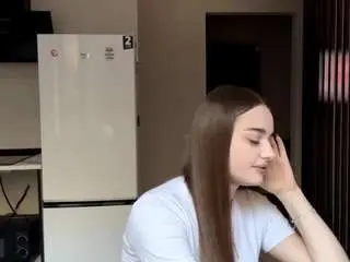 Mariettanicolaus  live sex cam