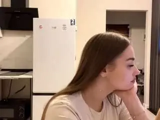 Mariettanicolaus  live sex cam