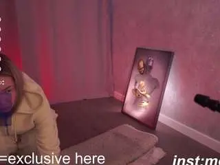 Merandablosom  live sex cam